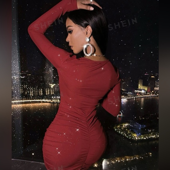 SHEIN SXY Plunging Neck Cut Out Front Bodycon Dress - Red - Picture 2 of 5